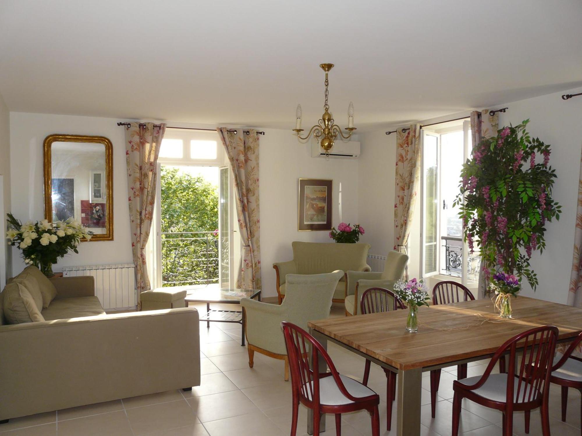 Aparthotel Aix *